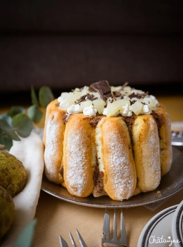 Recette de Charlotte poires-chocolat avec un concours pour gagner du chocolat